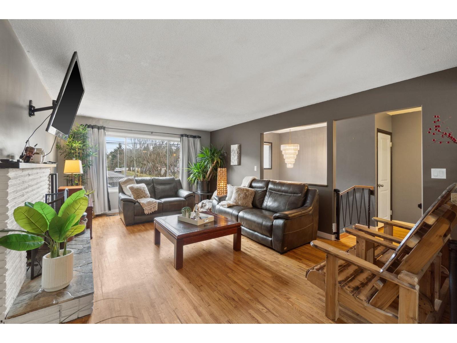 4900 200th Street, Langley, British Columbia  V3A 1L5 - Photo 4 - R3093263