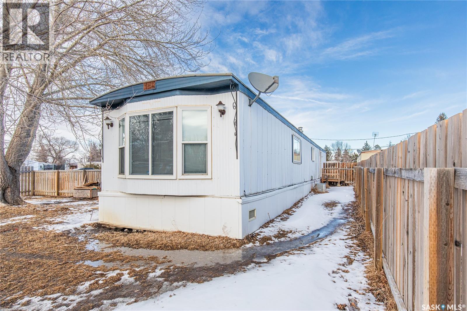 123 Dogwood Street, Caronport, Saskatchewan  S0H 0S0 - Photo 22 - SK030049