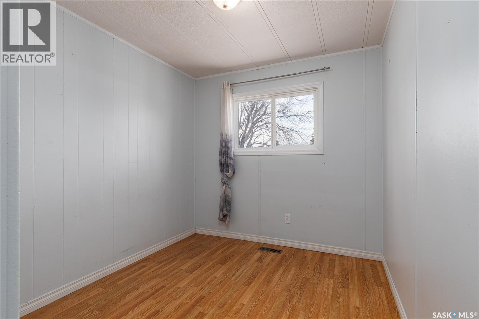 123 Dogwood Street, Caronport, Saskatchewan  S0H 0S0 - Photo 17 - SK030049