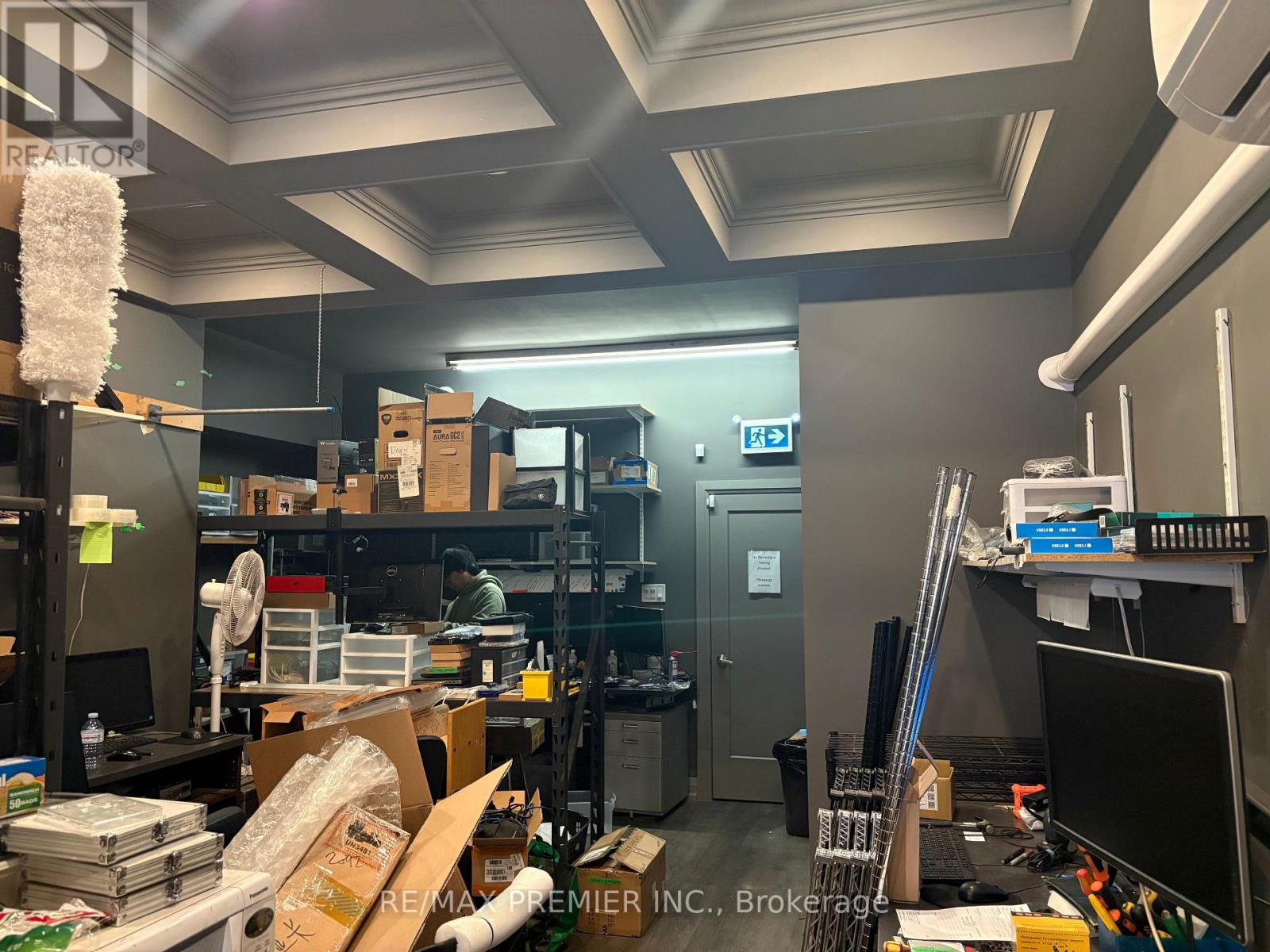 2892 Dufferin Street, Toronto, Ontario  M6B 3S6 - Photo 11 - W12849042