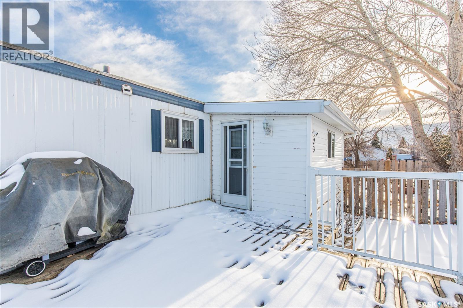 123 Dogwood Street, Caronport, Saskatchewan  S0H 0S0 - Photo 3 - SK030049