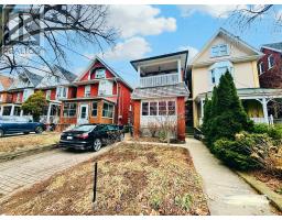 115 MAVETY STREET, Toronto, Ontario