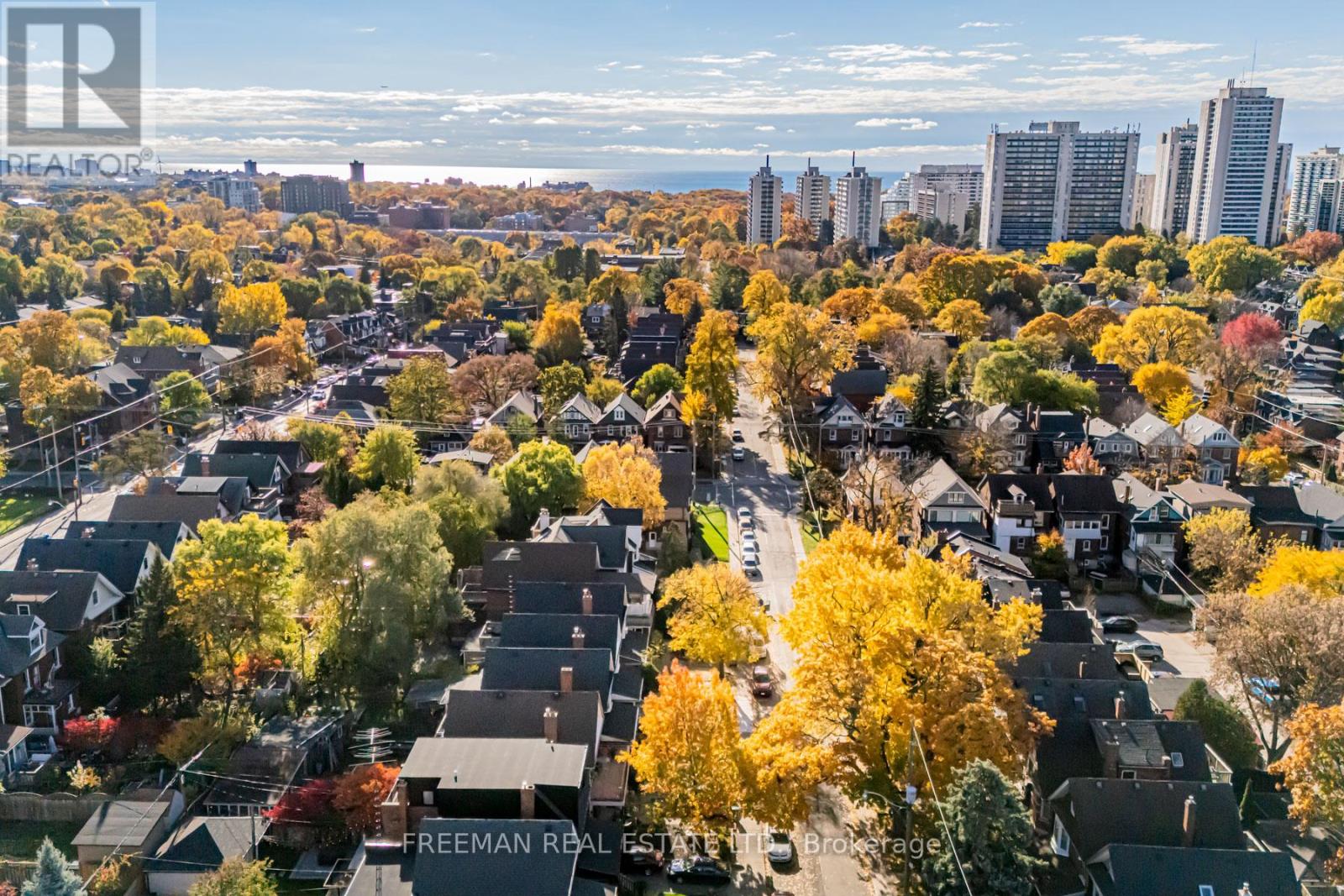 115 Mavety Street, Toronto, Ontario  M6P 2L8 - Photo 39 - W12910178