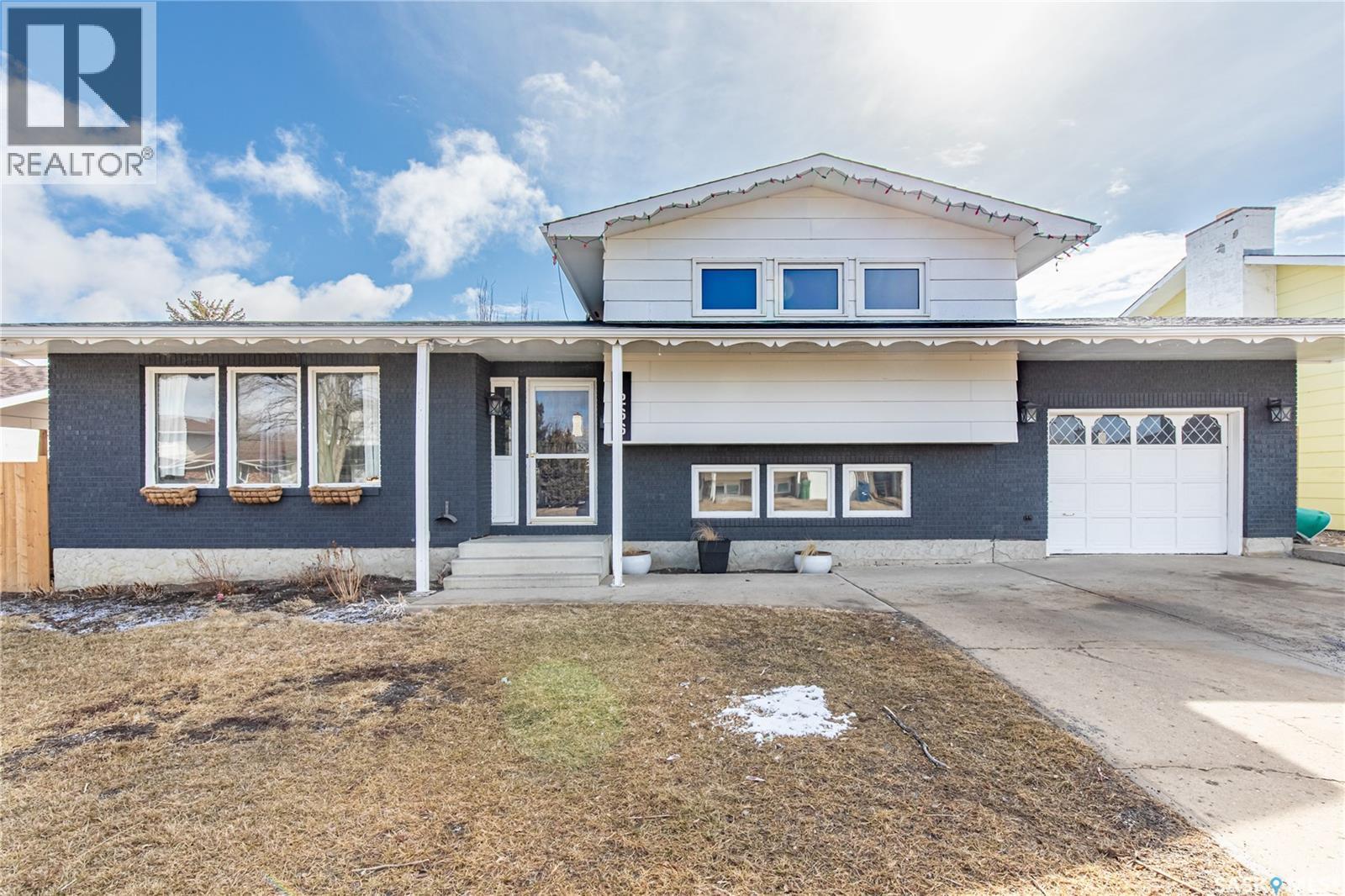 1266 Maybery CRESCENT, moose jaw, Saskatchewan