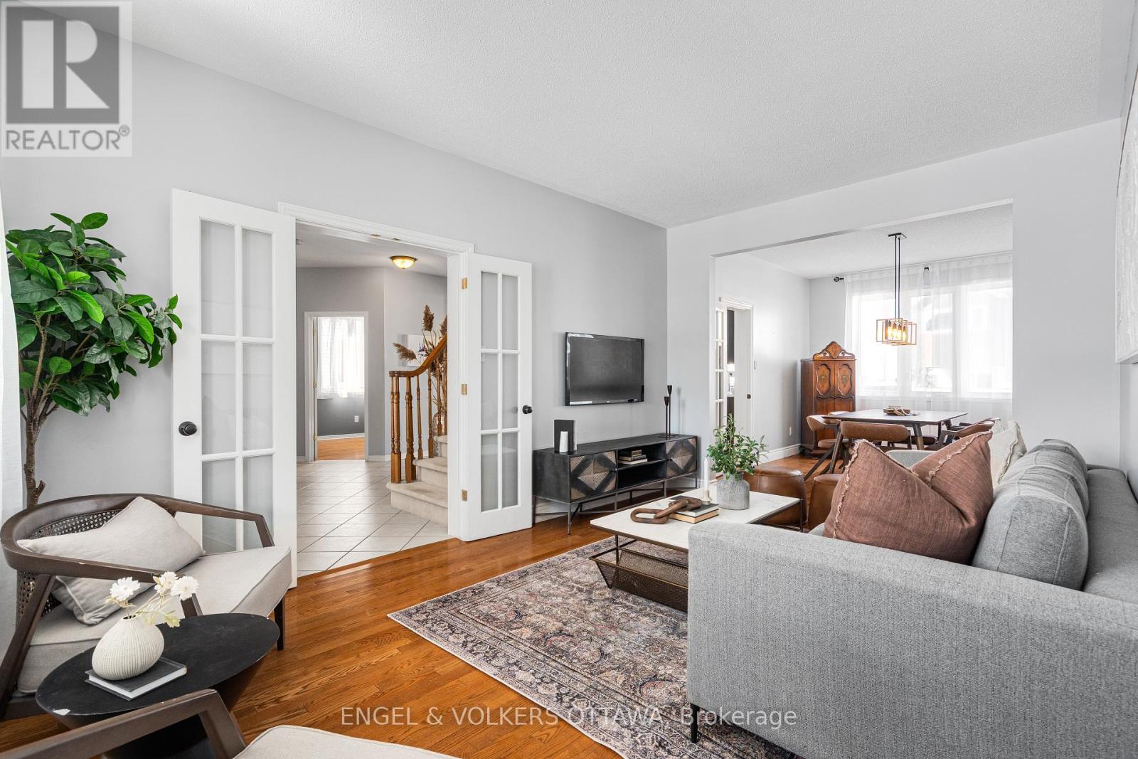 1567 Winterport Way, Ottawa, Ontario  K4A 4B9 - Photo 10 - X12911240