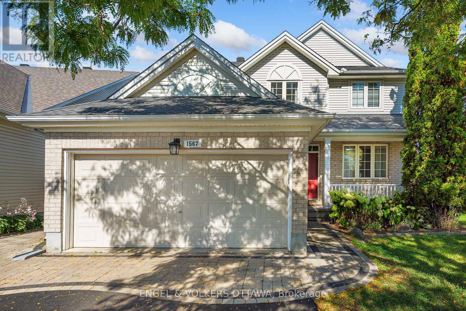 1567 Winterport Way, Ottawa, Ontario  K4A 4B9 - Photo 2 - X12911240