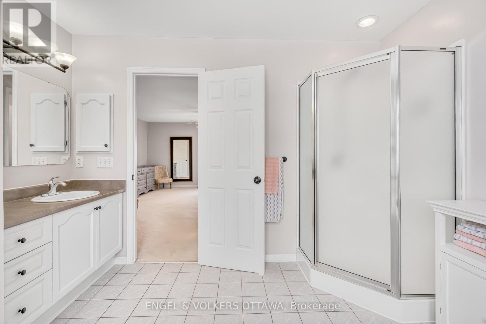 1567 Winterport Way, Ottawa, Ontario  K4A 4B9 - Photo 30 - X12911240