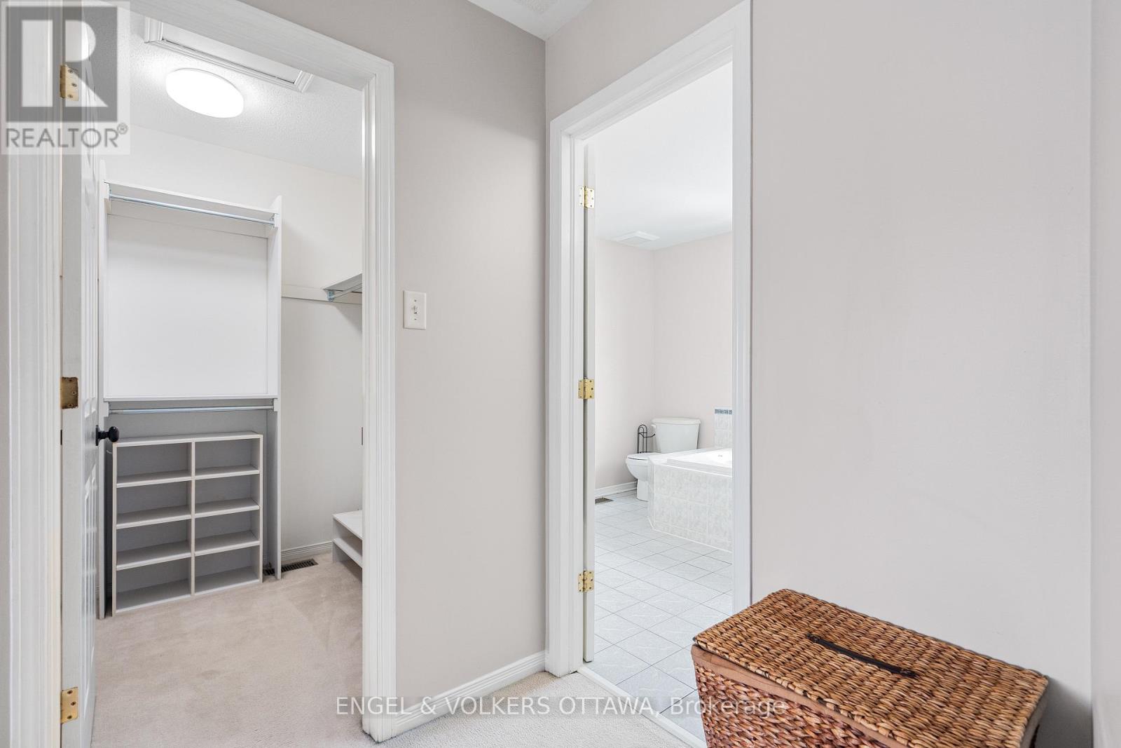 1567 Winterport Way, Ottawa, Ontario  K4A 4B9 - Photo 33 - X12911240