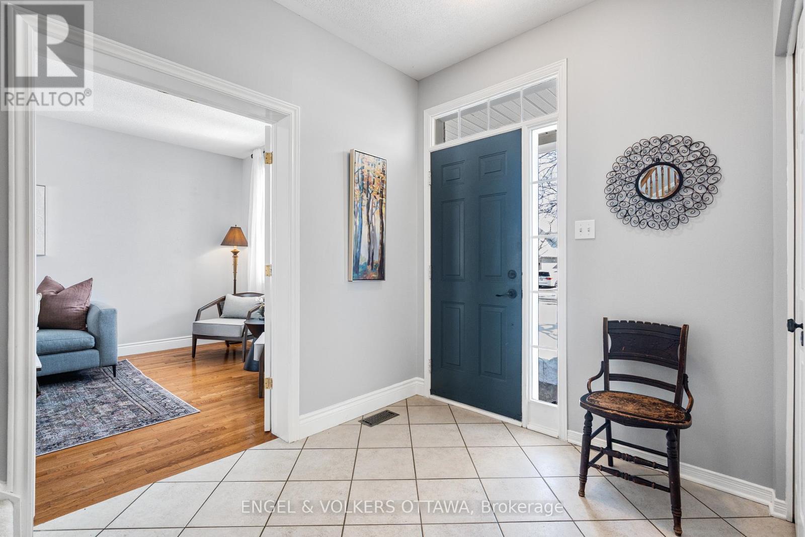 1567 Winterport Way, Ottawa, Ontario  K4A 4B9 - Photo 6 - X12911240