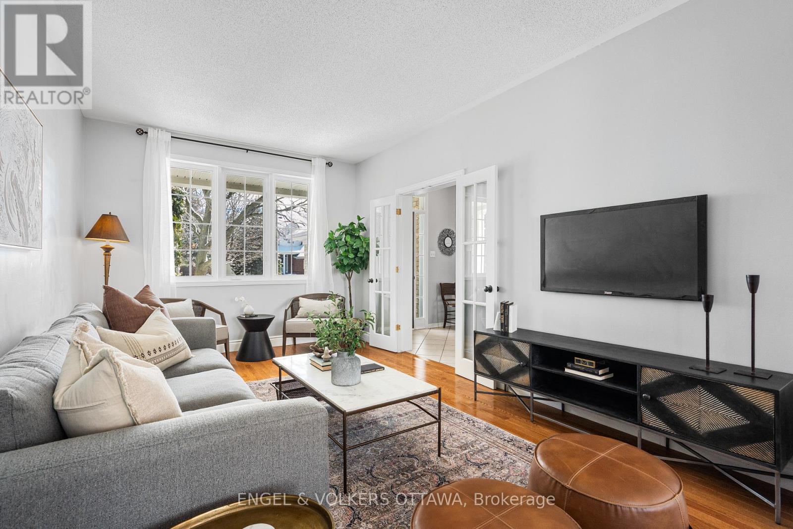 1567 Winterport Way, Ottawa, Ontario  K4A 4B9 - Photo 8 - X12911240