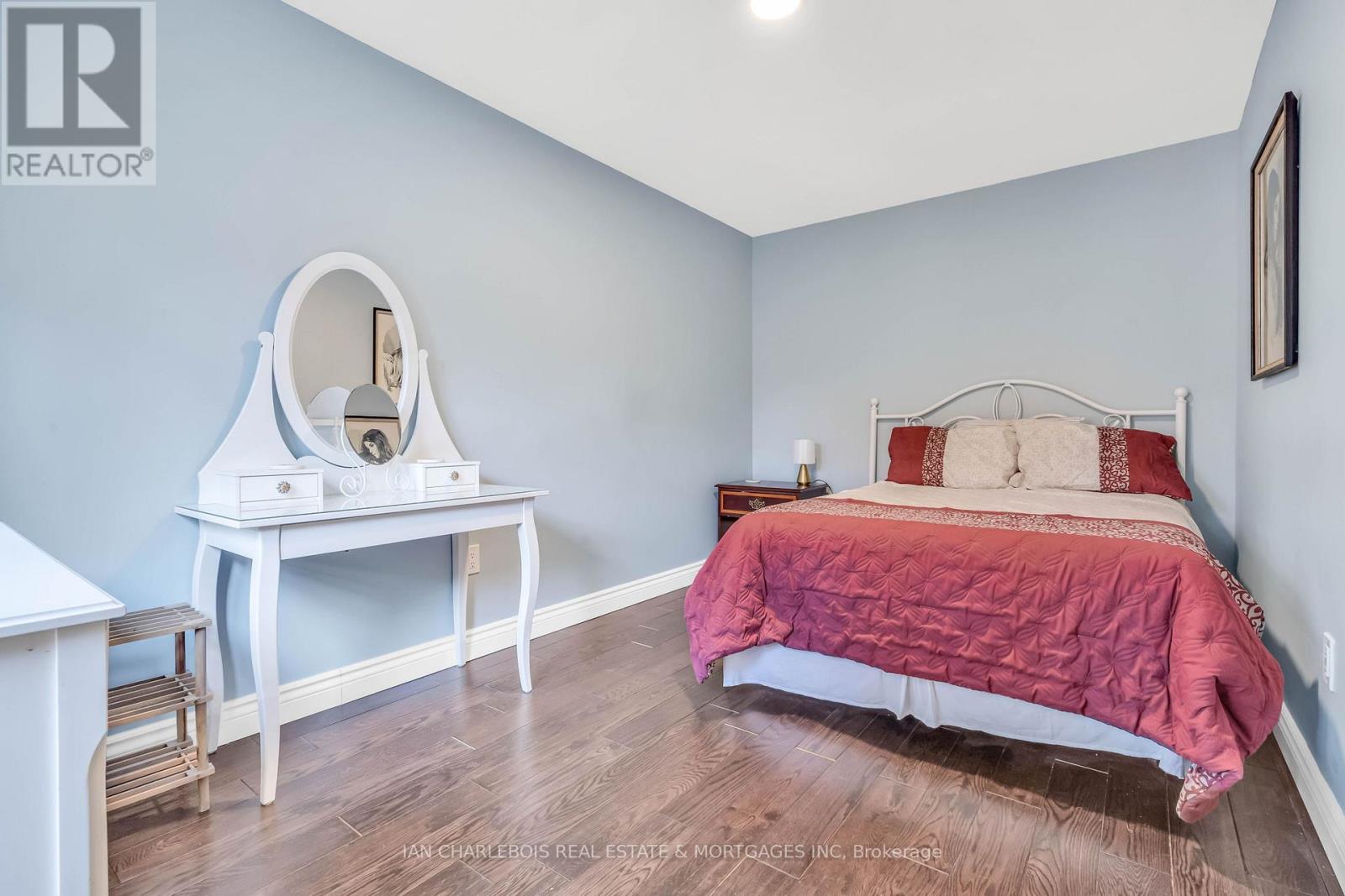 C - 7 Rosebery Avenue, Ottawa, Ontario  K1S 1W1 - Photo 8 - X12911356