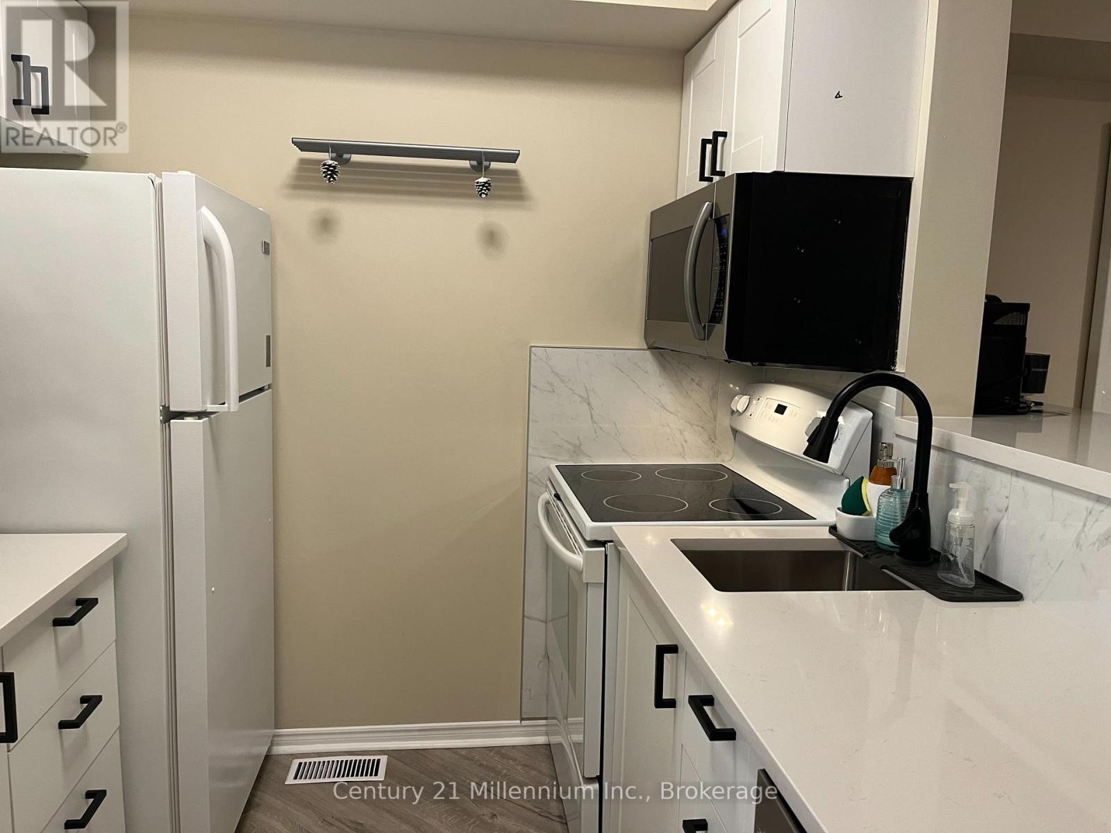 706 Johnston Park Avenue, Collingwood, Ontario  L9Y 5C7 - Photo 5 - S12872886