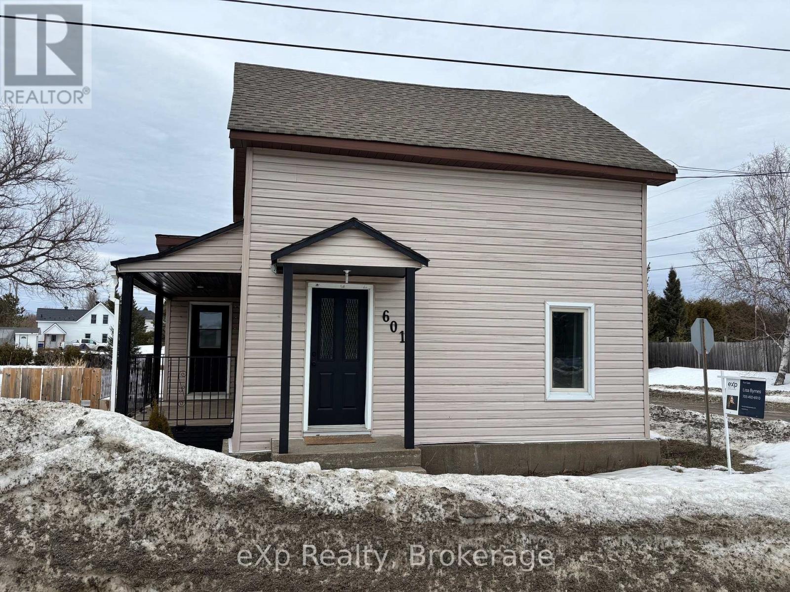 601 Drive-In Road, West Nipissing, Ontario  P2B 2R1 - Photo 18 - X12860952