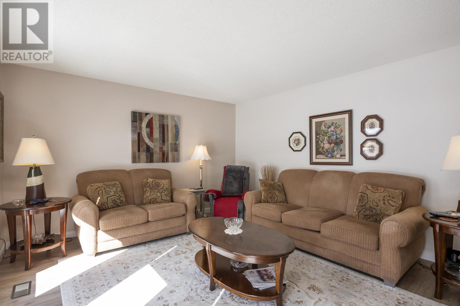 185 Fanshaw St., Thunder Bay, Ontario  P7C 5T7 - Photo 6 - TB2600510