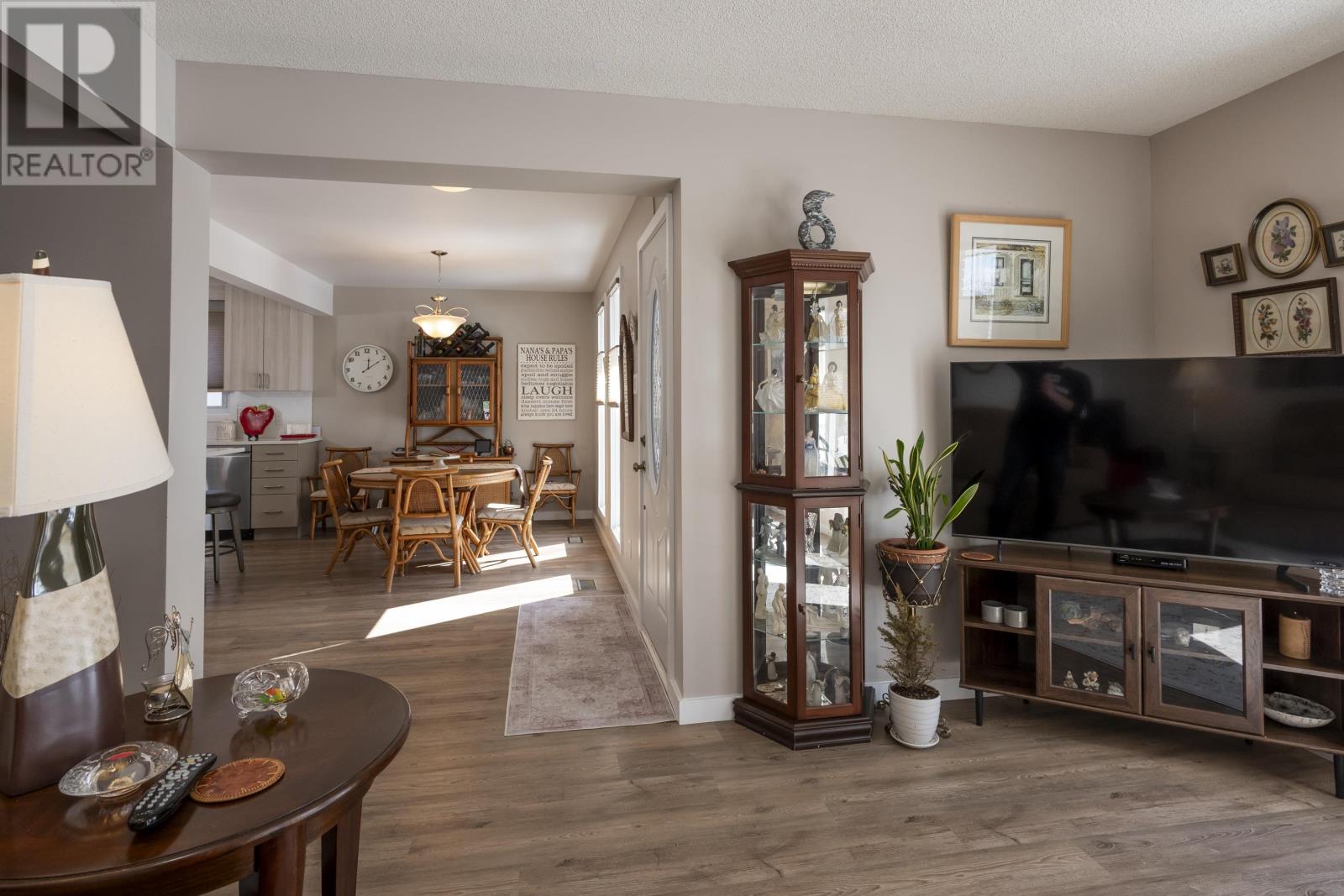 185 Fanshaw St., Thunder Bay, Ontario  P7C 5T7 - Photo 9 - TB2600510