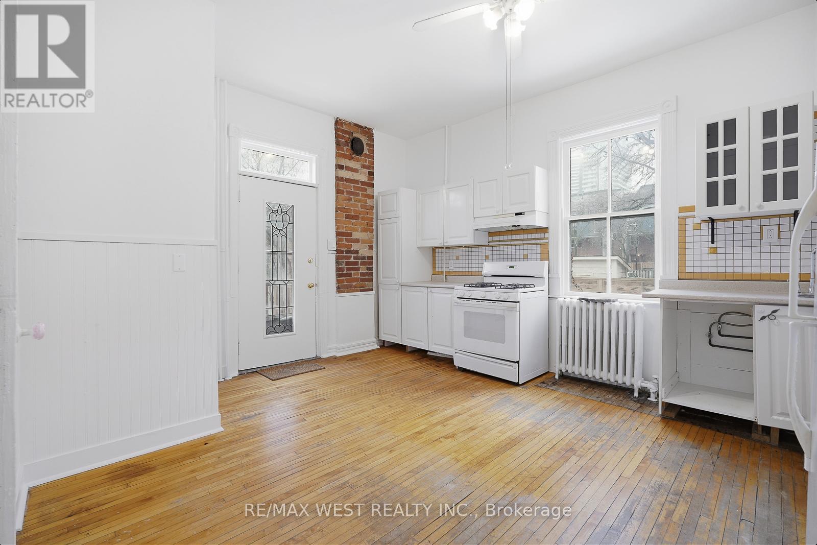 40 River Street, Toronto, Ontario  M5A 3N9 - Photo 18 - C12865050