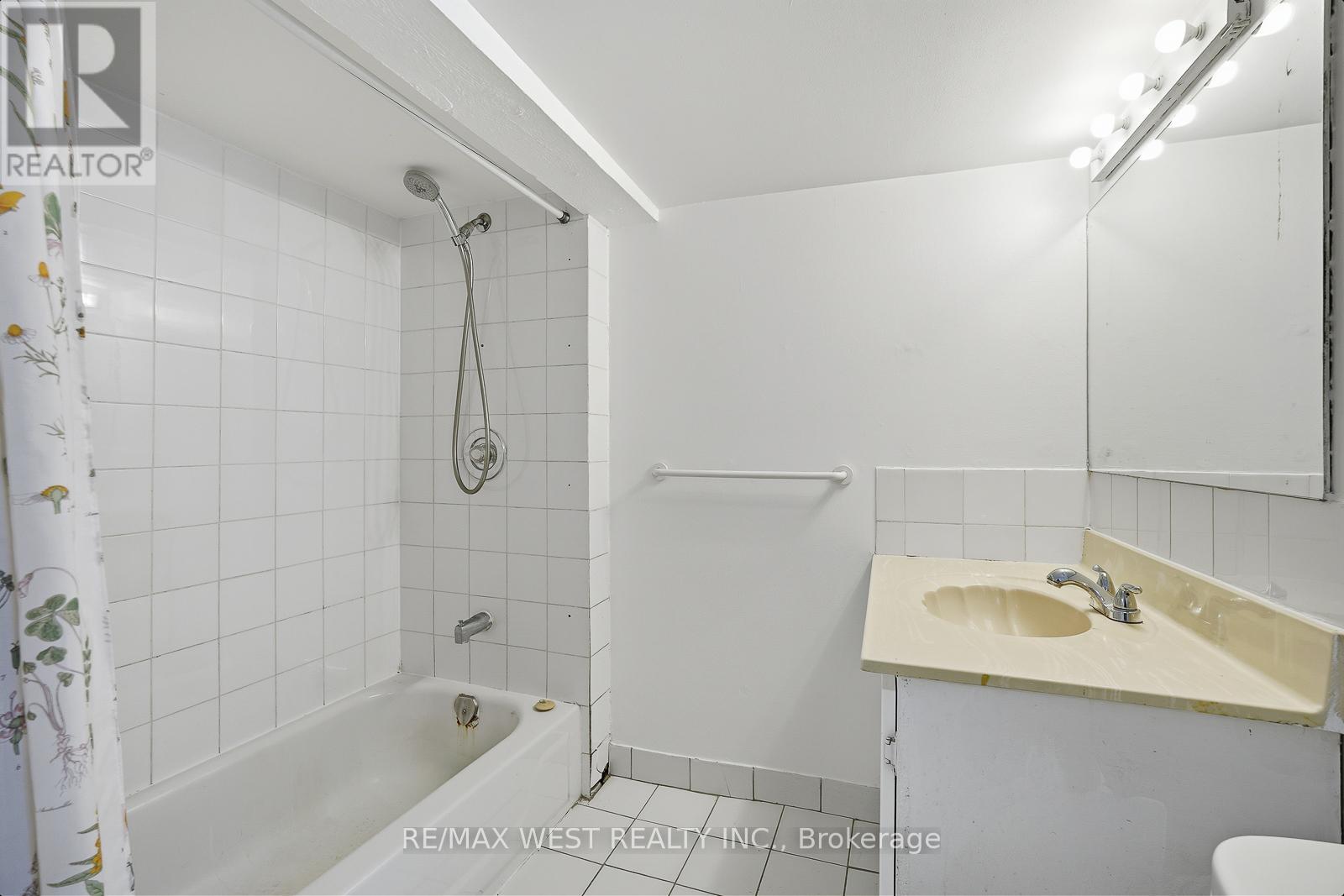 40 River Street, Toronto, Ontario  M5A 3N9 - Photo 44 - C12865050