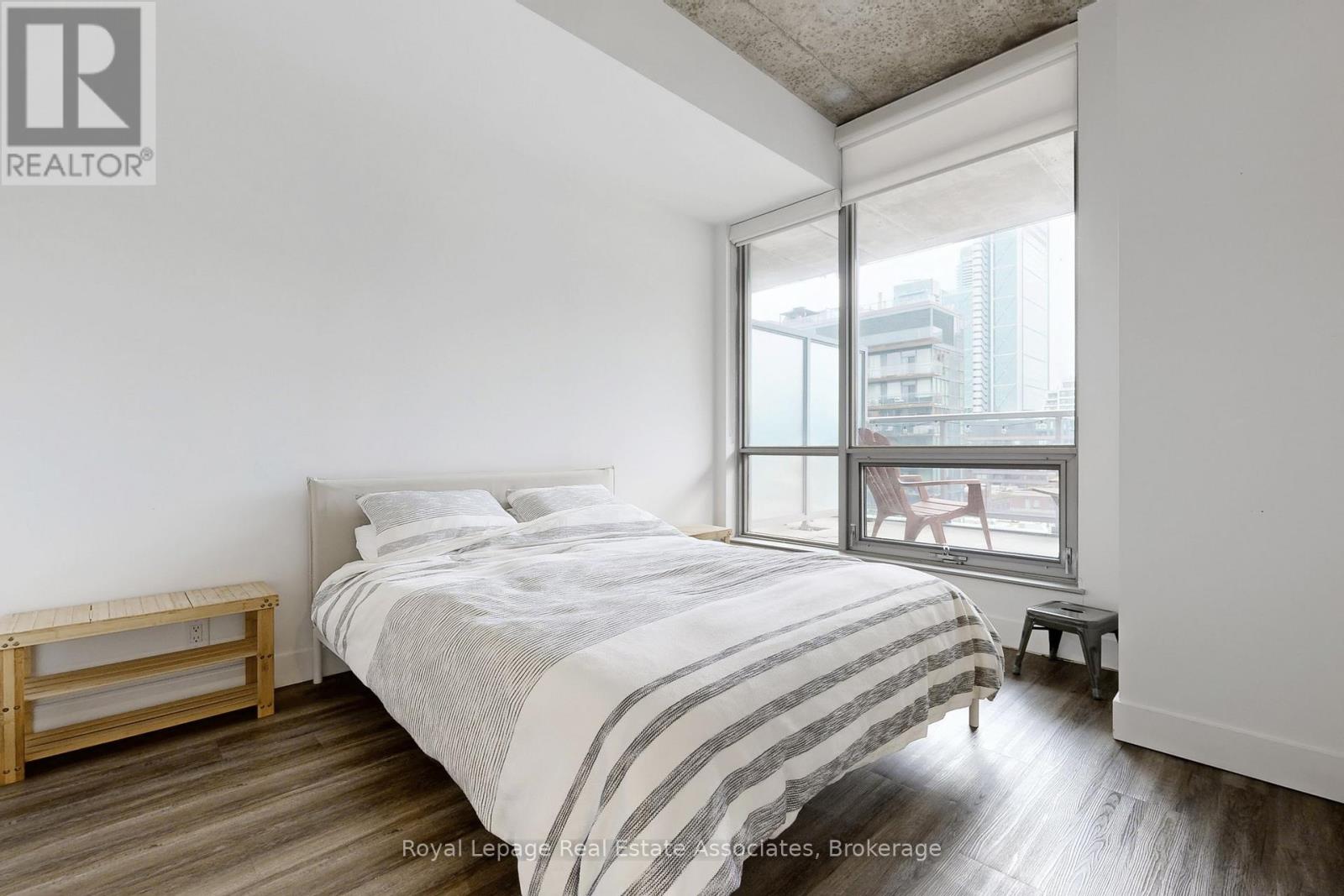 814 - 399 Adelaide Street W, Toronto, Ontario  M5V 1S1 - Photo 19 - C12910518