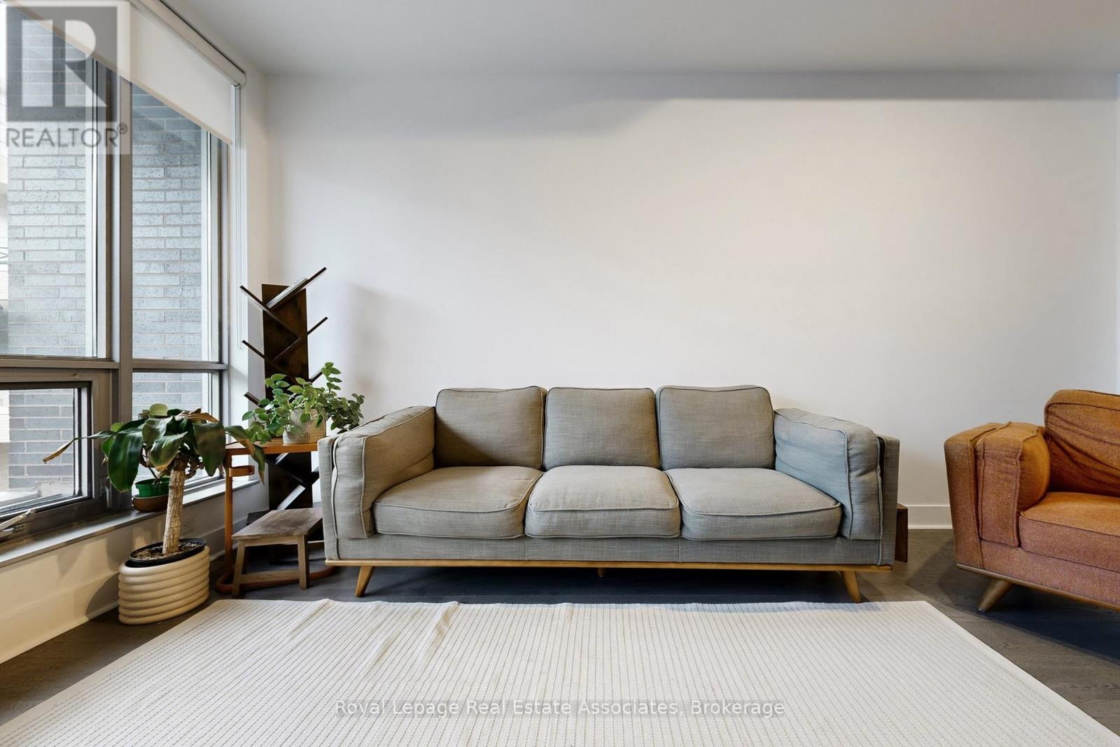 814 - 399 Adelaide Street W, Toronto, Ontario  M5V 1S1 - Photo 18 - C12910518