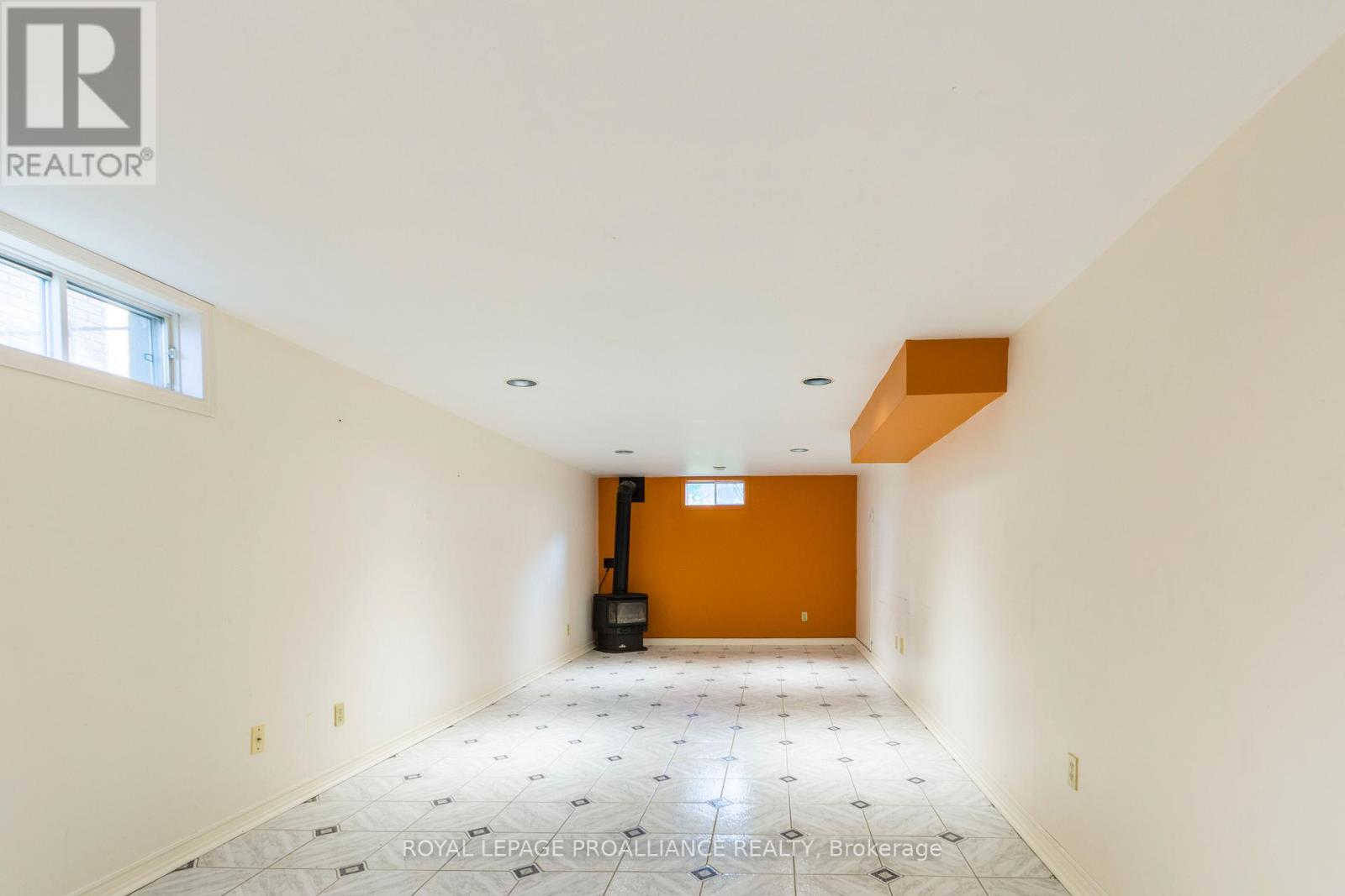 37 Dungannon Drive, Belleville, Ontario  K8P 5E7 - Photo 34 - X12729694