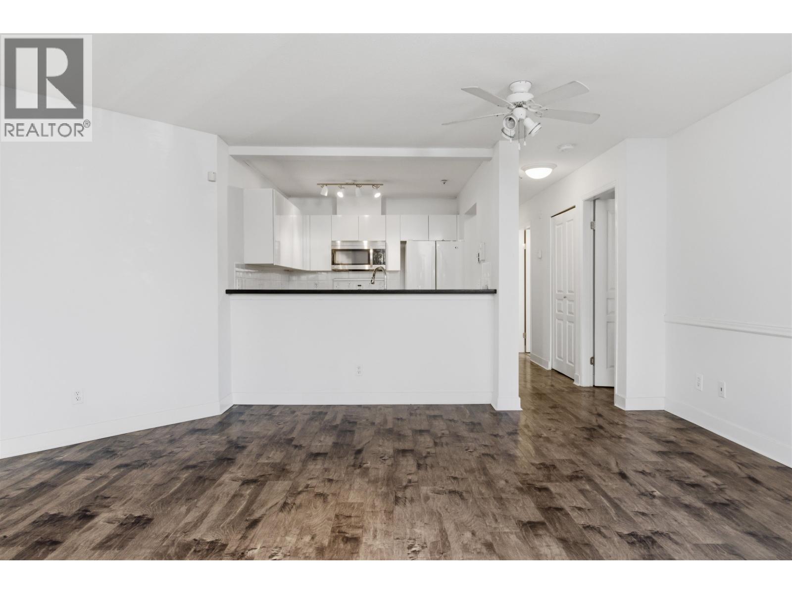 101 8460 Jellicoe Street, Vancouver, British Columbia  V5S 4S8 - Photo 8 - R3102409