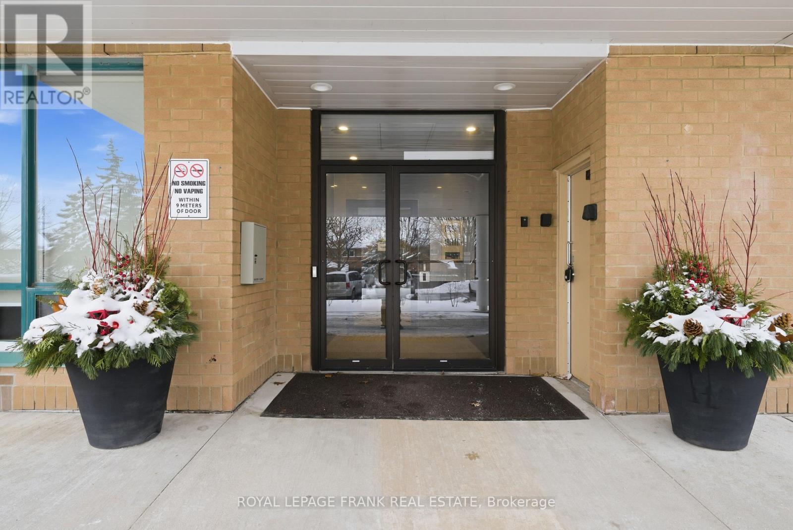 710 - 711 Rossland Road E, Whitby, Ontario  L1N 8Z1 - Photo 3 - E12911260