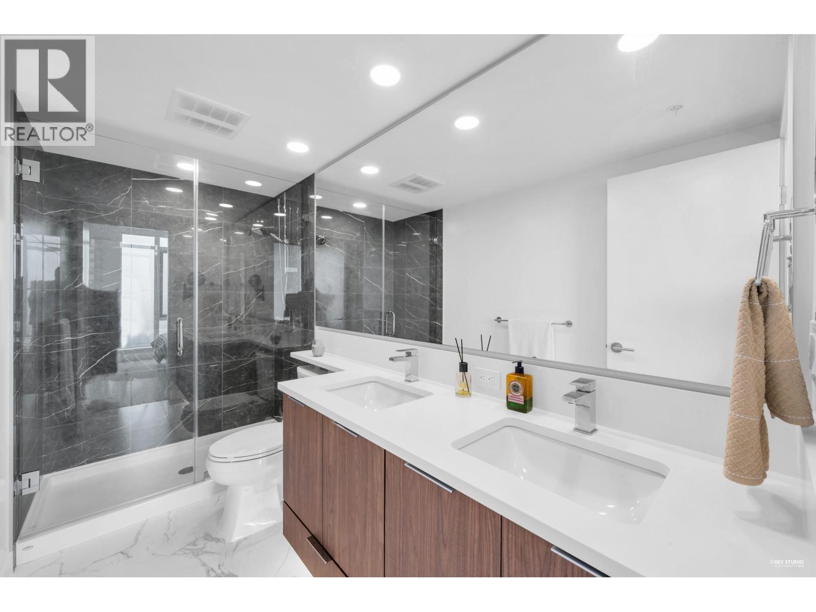 1702 7769 Park Crescent, Burnaby, British Columbia  V3N 0J7 - Photo 25 - R3102431