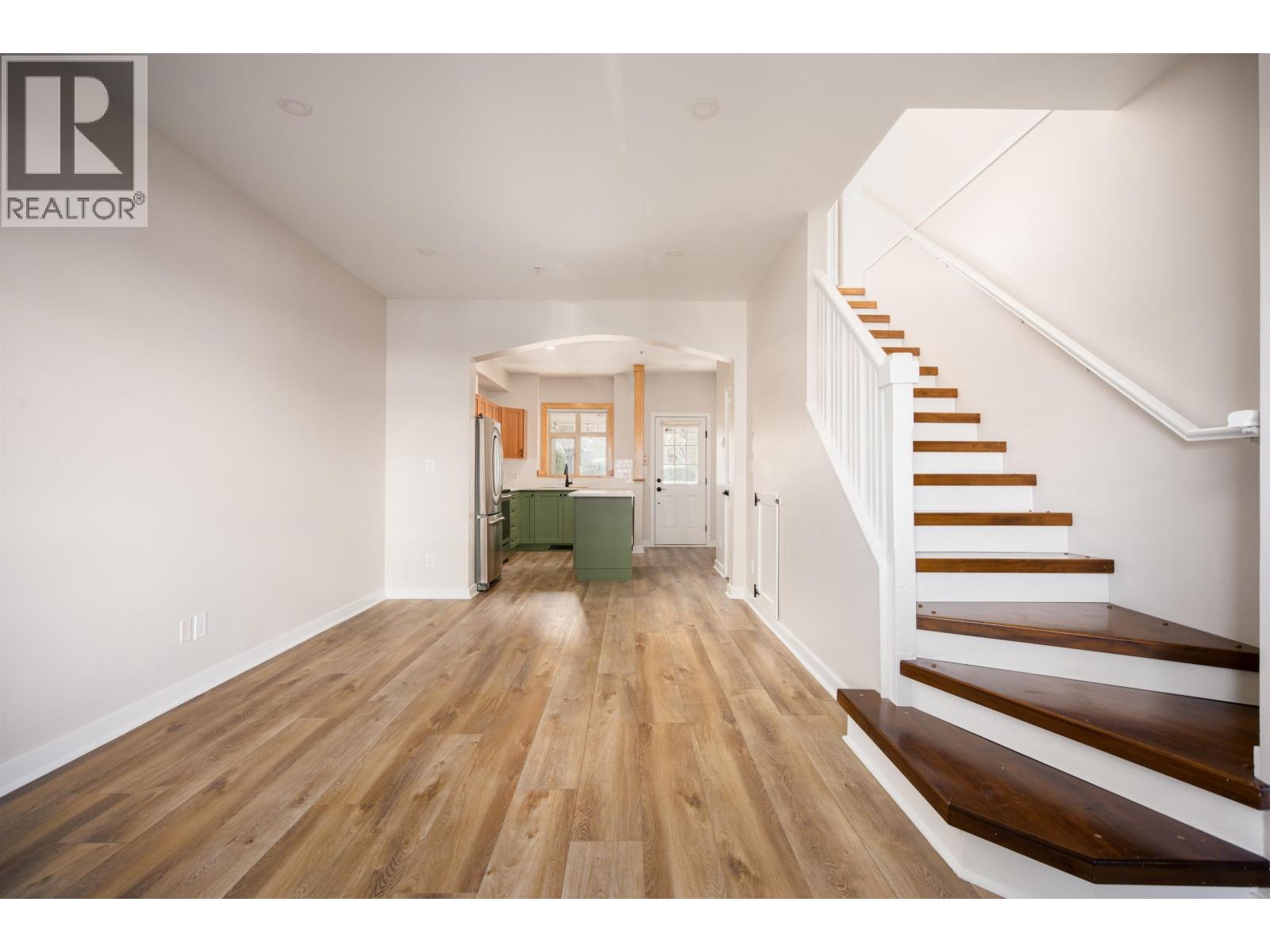 225 18 Jack Mahony Place, New Westminster, British Columbia  V3L 5V8 - Photo 5 - R3102449