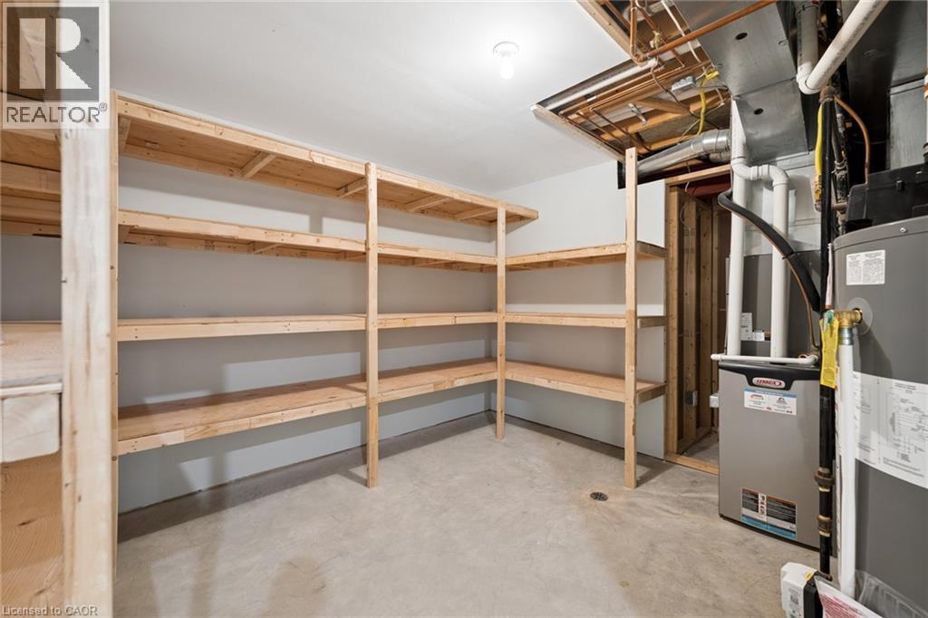 555 Sandbanks Crescent, Waterloo, Ontario  N2V 2K2 - Photo 38 - 40814136