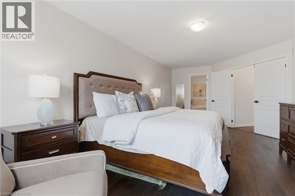 2267 Whistling Springs Crescent, Oakville, Ontario  L6M 5G5 - Photo 17 - 40813926