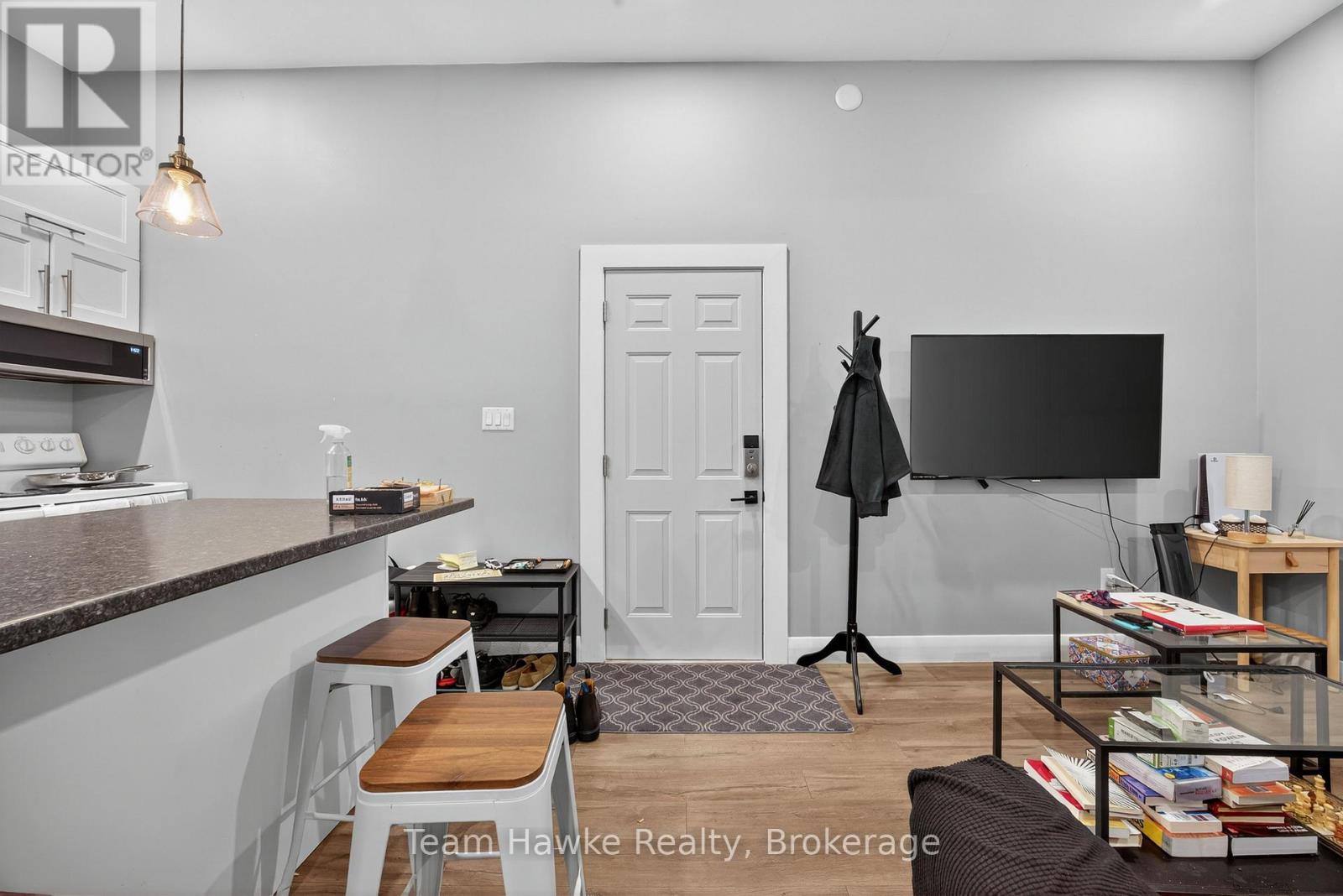 Unit 2 - 253 King Street, Midland, Ontario  L4R 3M4 - Photo 3 - S12911316