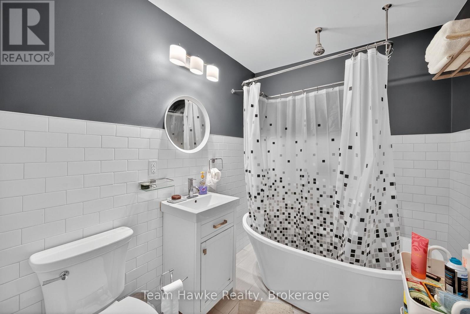 Unit 2 - 253 King Street, Midland, Ontario  L4R 3M4 - Photo 9 - S12911316