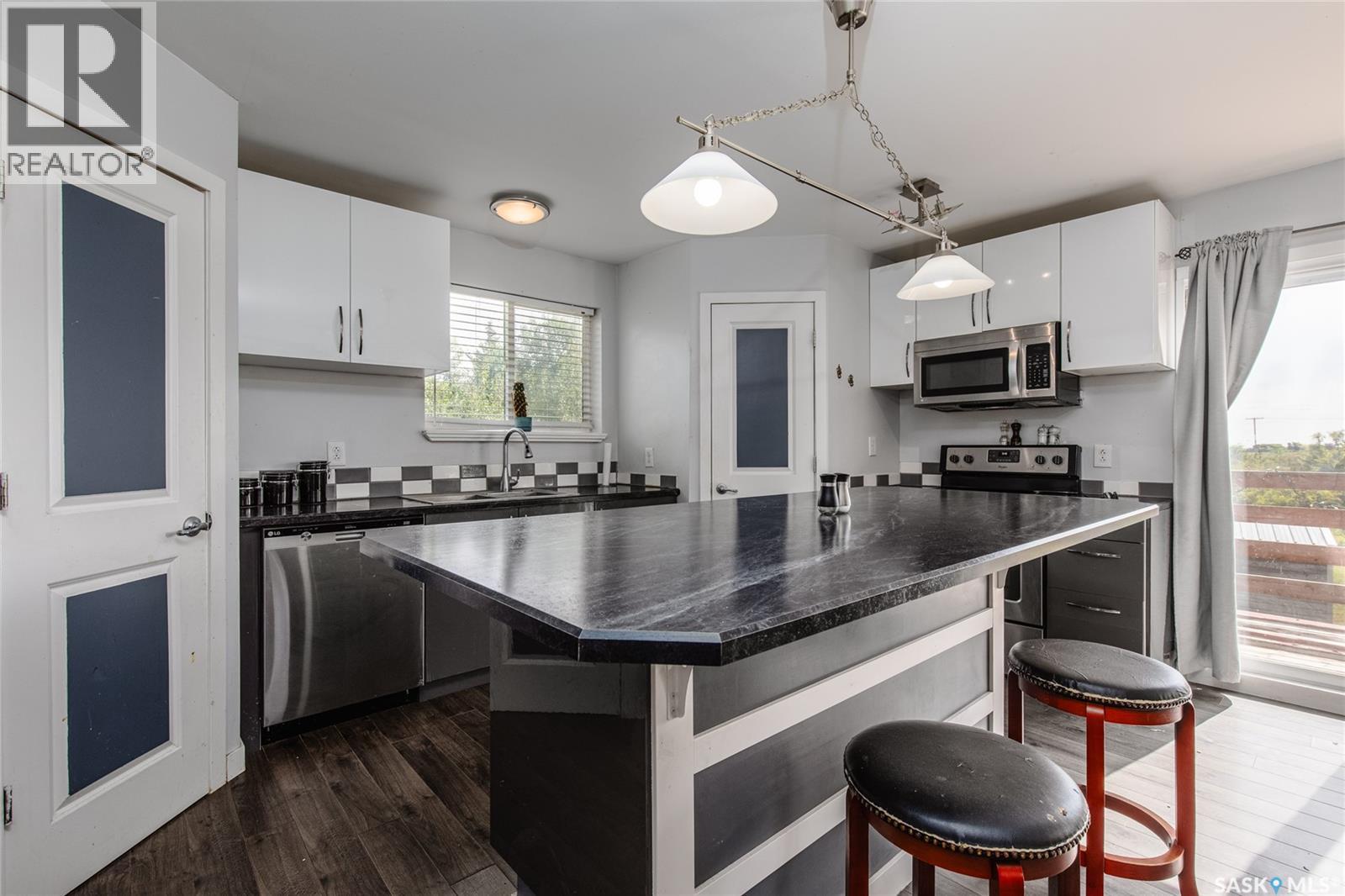 37 Parkbeg Street, Caron Rm No. 162, Saskatchewan  S0H 0R0 - Photo 9 - SK026223