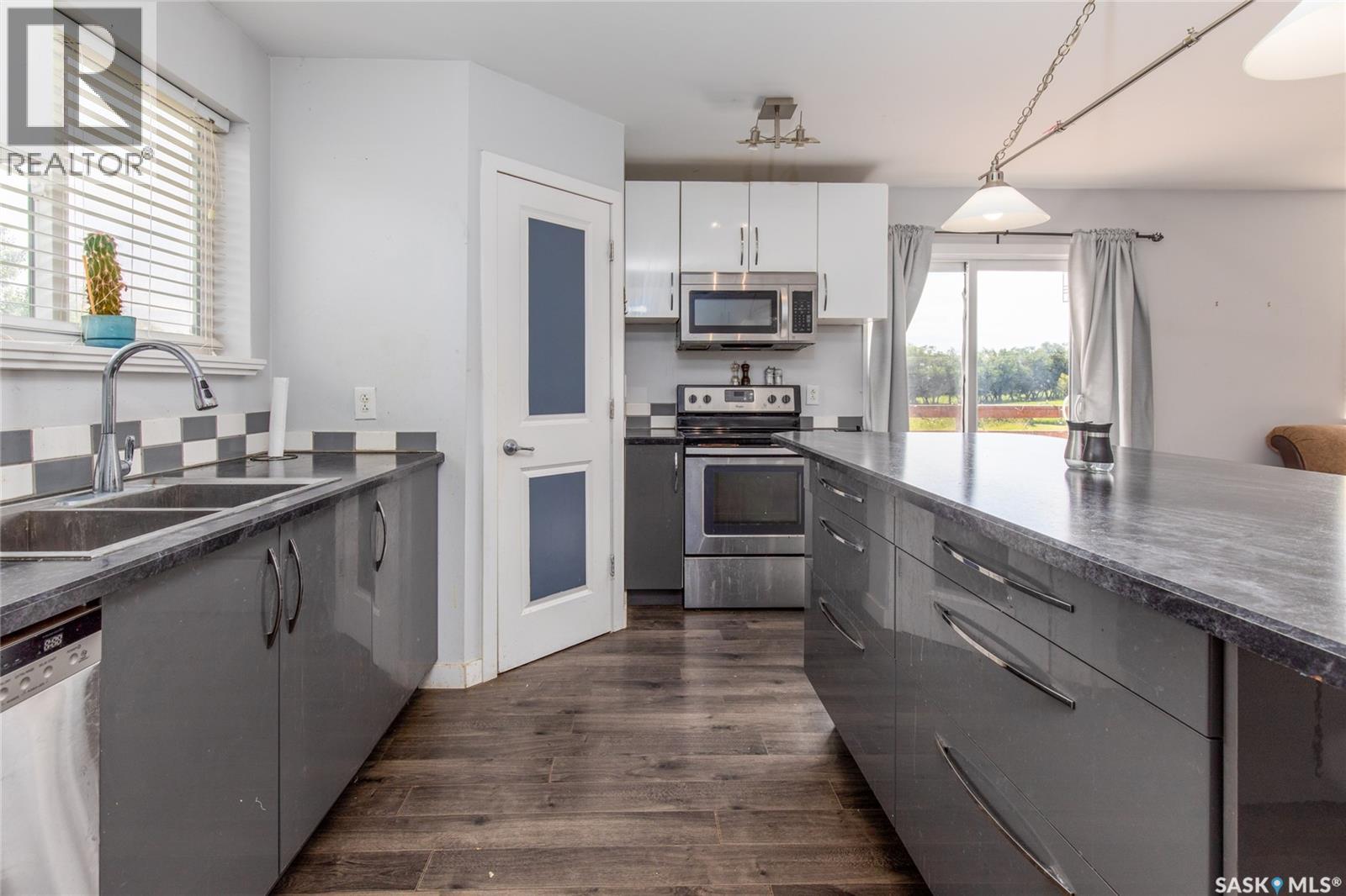 37 Parkbeg Street, Caron Rm No. 162, Saskatchewan  S0H 0R0 - Photo 10 - SK026223