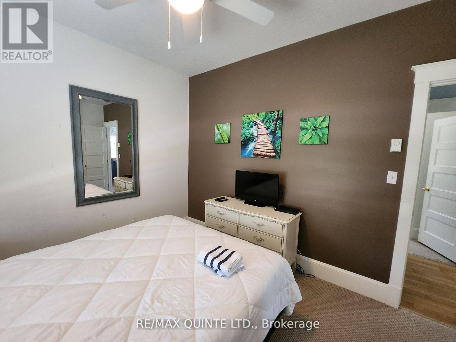 34 - 27 Butternut Lane, Prince Edward County, Ontario  K0K 1P0 - Photo 16 - X12911334