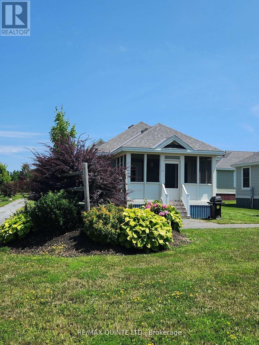 34 - 27 Butternut Lane, Prince Edward County, Ontario  K0K 1P0 - Photo 2 - X12911334