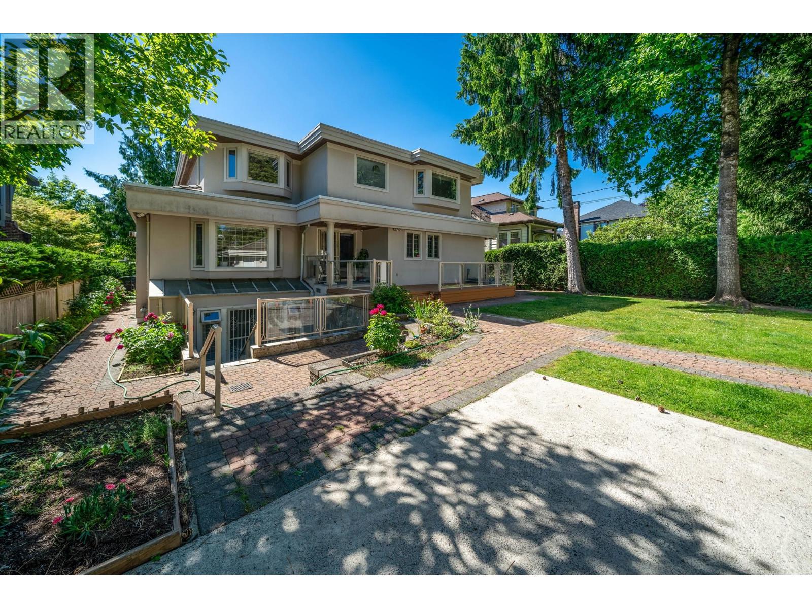 7088 Wiltshire Street, Vancouver, British Columbia  V6P 5H5 - Photo 4 - R3102426