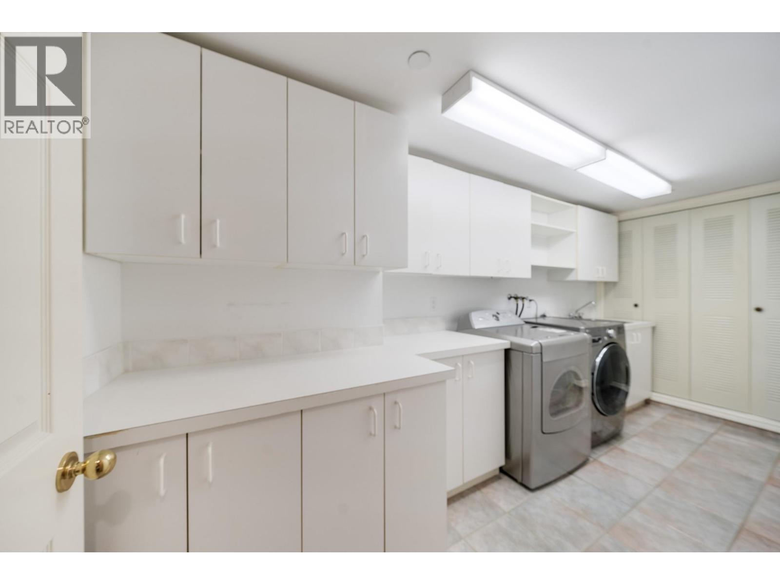 7088 Wiltshire Street, Vancouver, British Columbia  V6P 5H5 - Photo 40 - R3102426