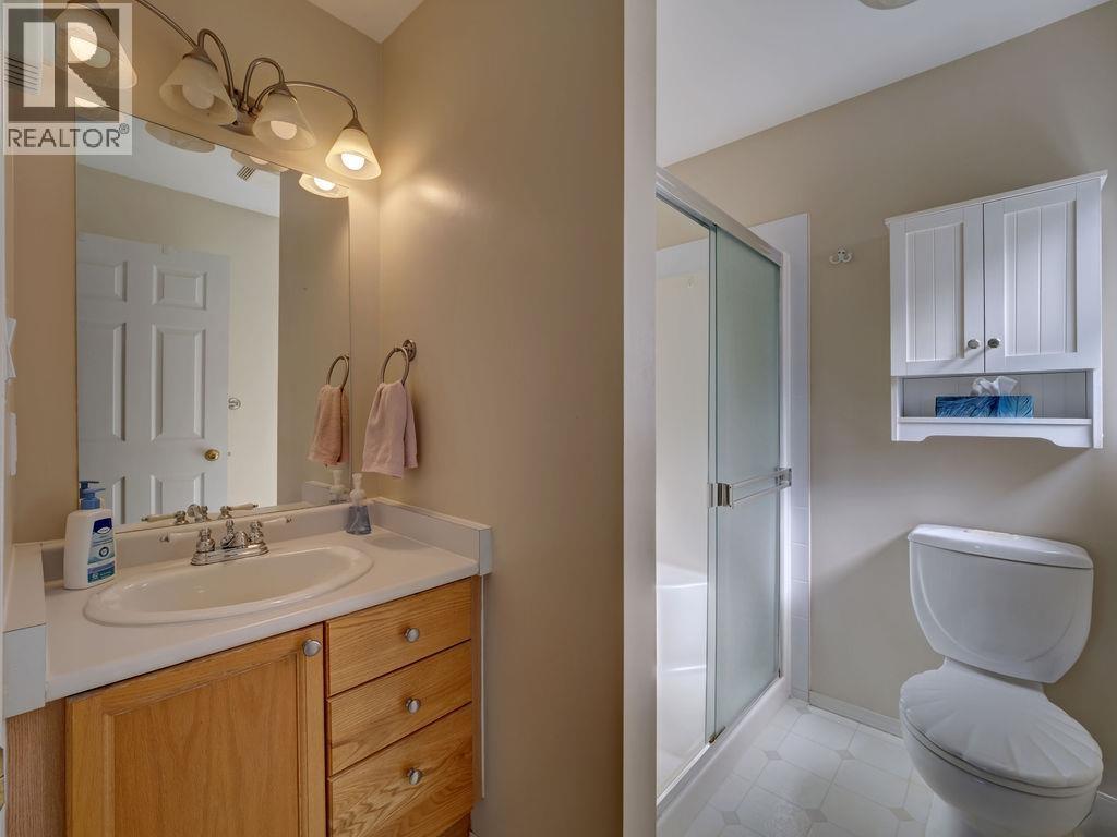 5621 Nickerson Road, Sechelt, British Columbia  V7Z 0M6 - Photo 16 - R3102446