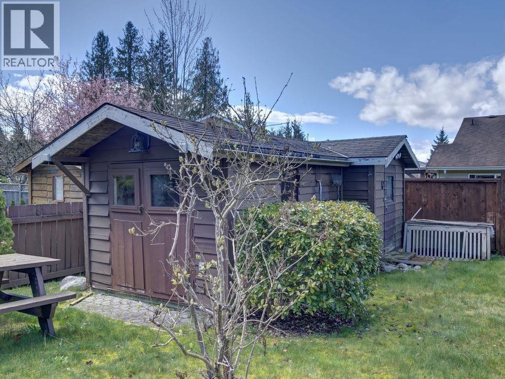 5621 Nickerson Road, Sechelt, British Columbia  V7Z 0M6 - Photo 27 - R3102446