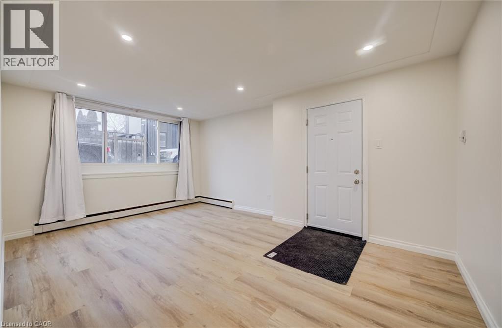 433 Guelph Street Unit# 1, Kitchener, Ontario  N2H 5X9 - Photo 3 - 40810377