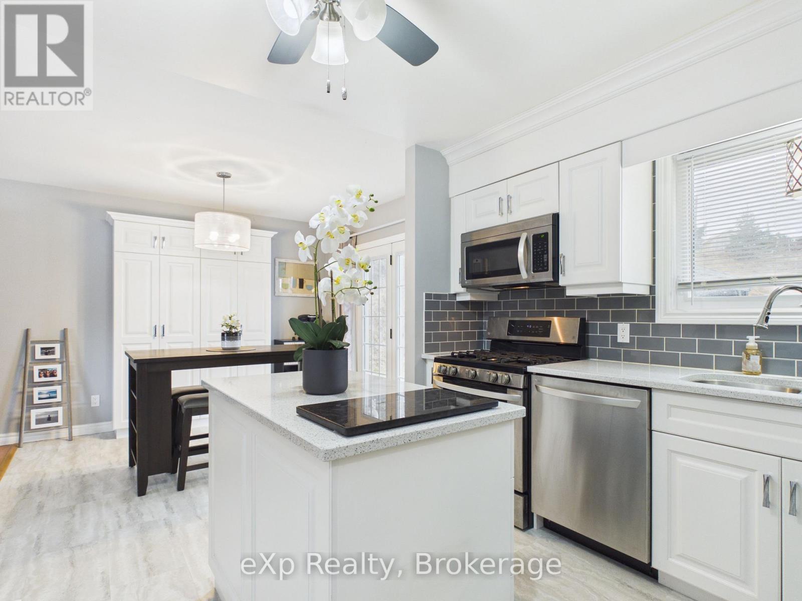 1 Centennial Drive, Brockton, Ontario  N0G 2V0 - Photo 12 - X12911280