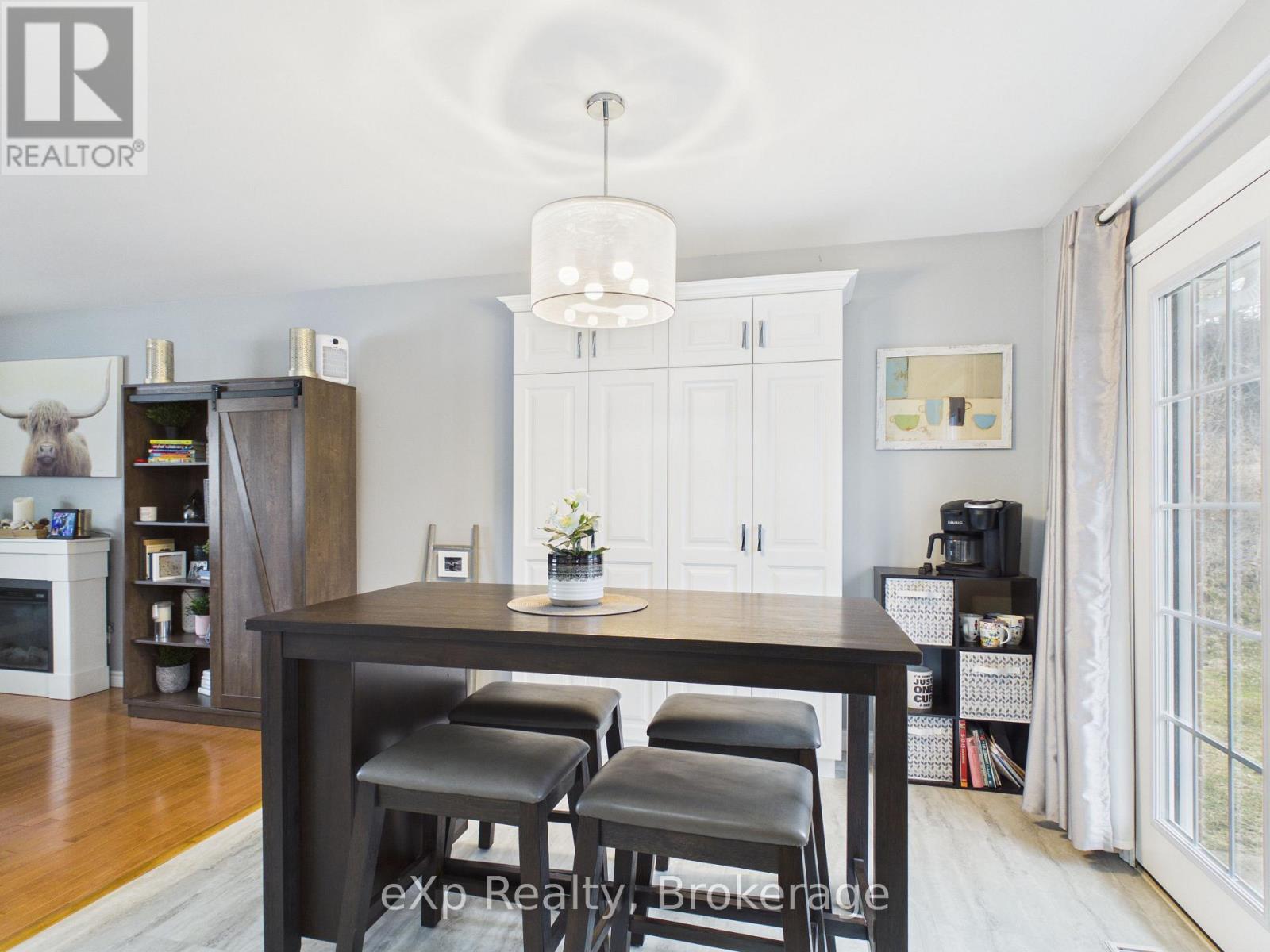 1 Centennial Drive, Brockton, Ontario  N0G 2V0 - Photo 15 - X12911280