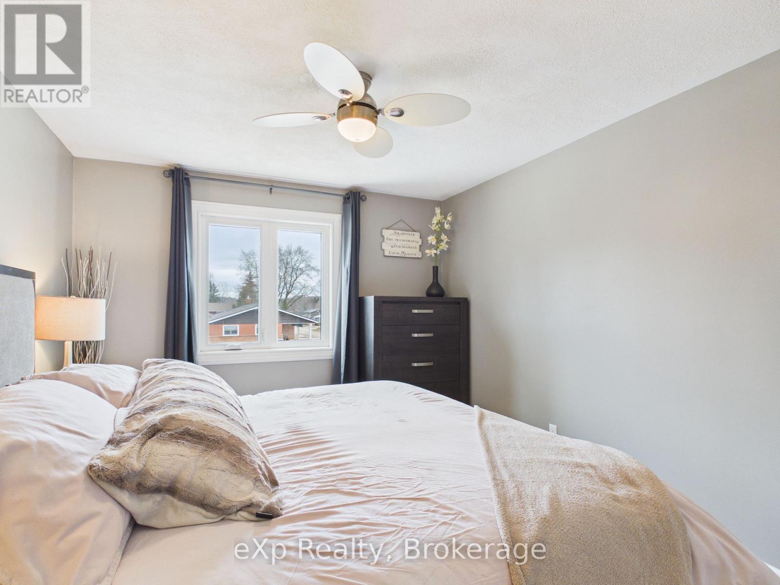 1 Centennial Drive, Brockton, Ontario  N0G 2V0 - Photo 24 - X12911280