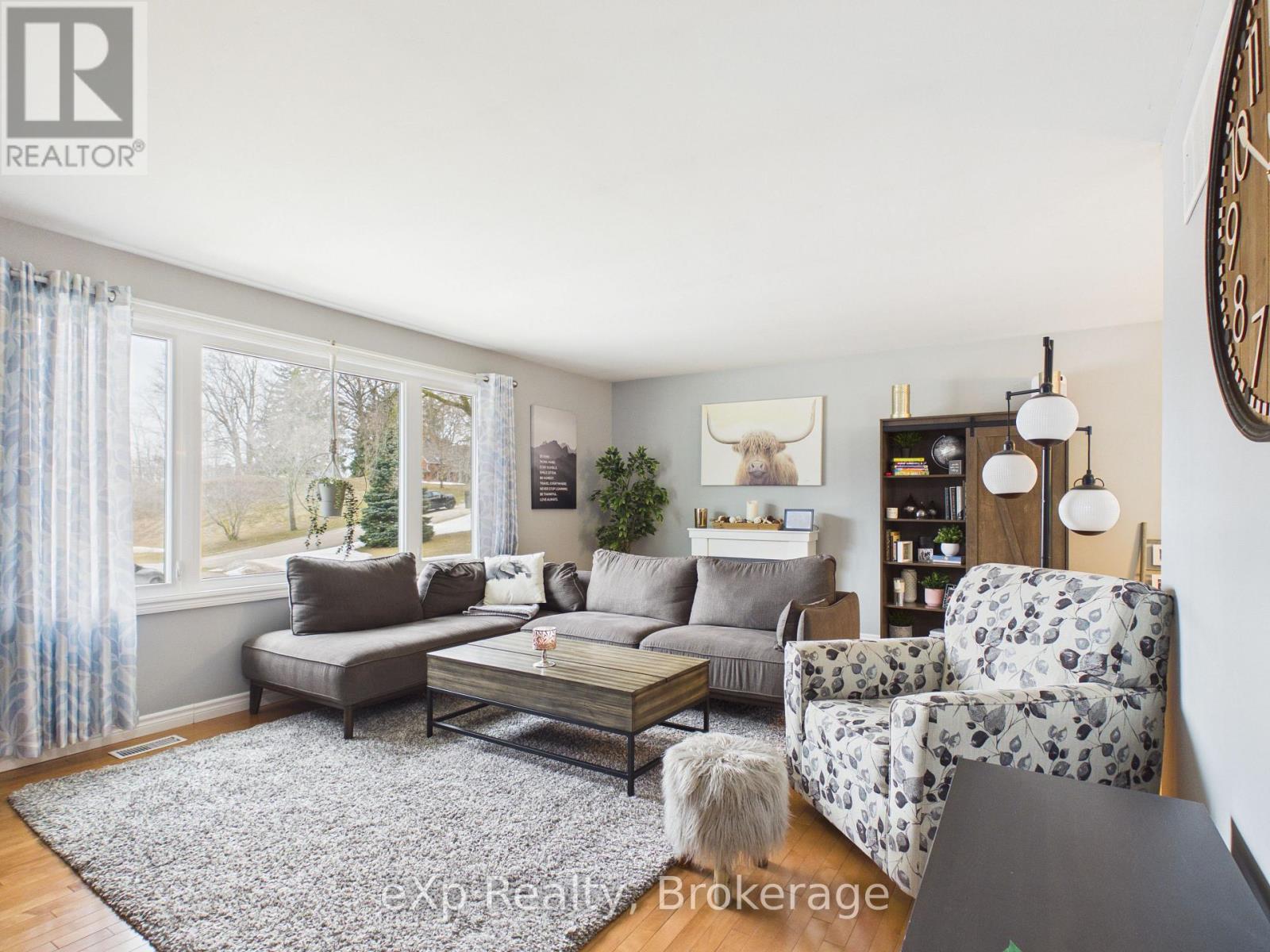 1 Centennial Drive, Brockton, Ontario  N0G 2V0 - Photo 8 - X12911280