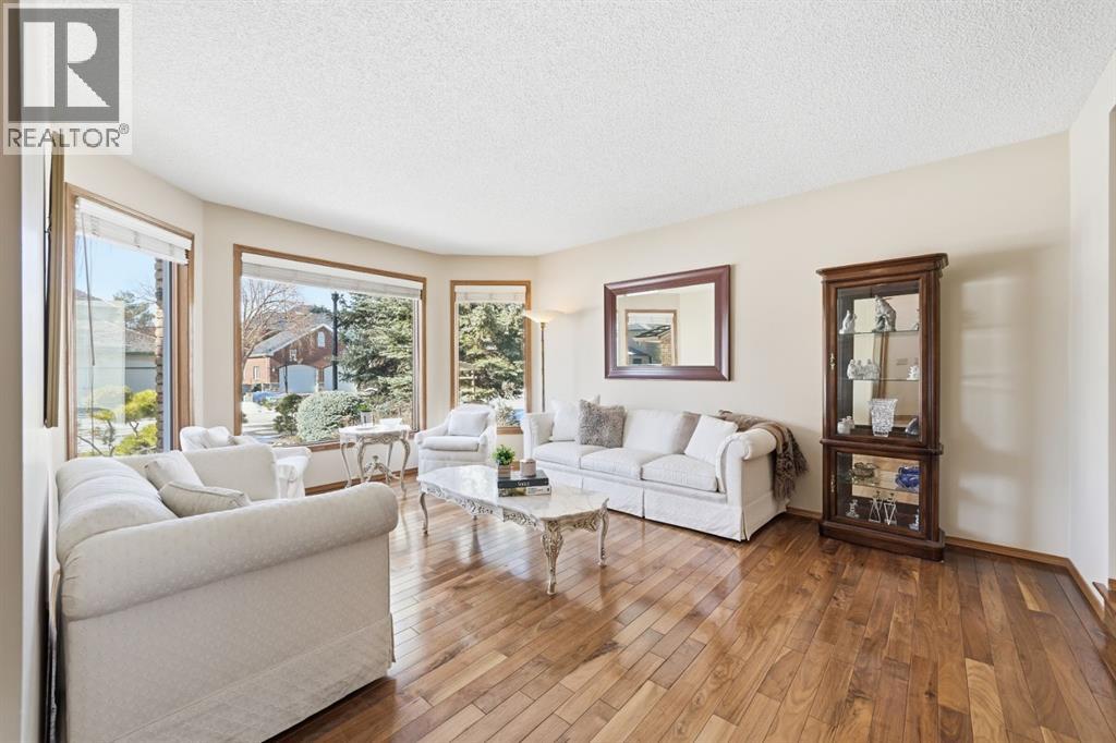 119 Pumpmeadow Place Sw, Calgary, Alberta  T2V 5C9 - Photo 10 - A2293564