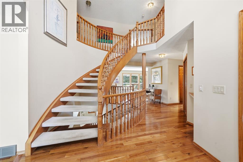 119 Pumpmeadow Place Sw, Calgary, Alberta  T2V 5C9 - Photo 9 - A2293564