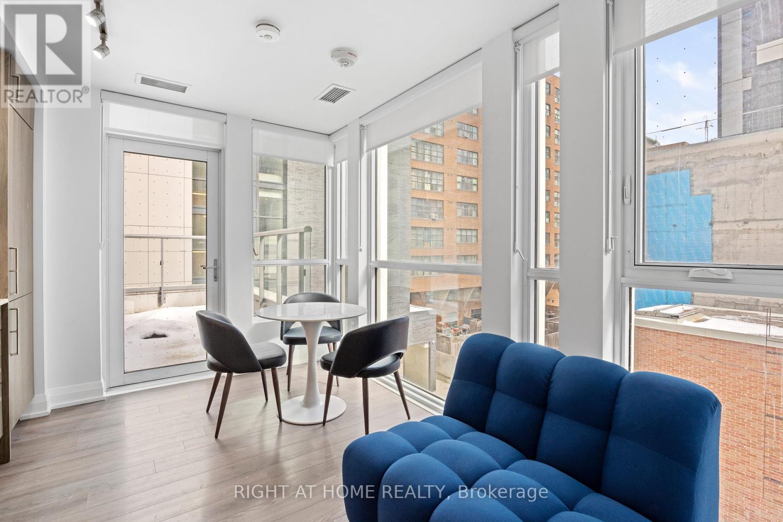 305 - 77 Mutual Street, Toronto (Church-Yonge Corridor), Ontario  M5B 0B9 - Photo 11 - C12911350