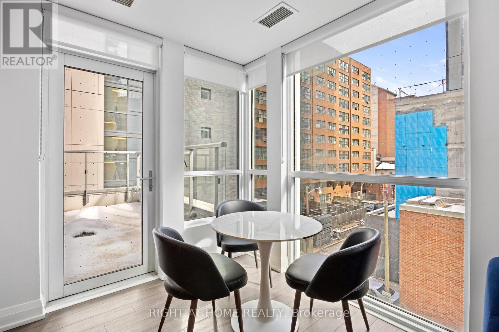 305 - 77 Mutual Street, Toronto (Church-Yonge Corridor), Ontario  M5B 0B9 - Photo 15 - C12911350