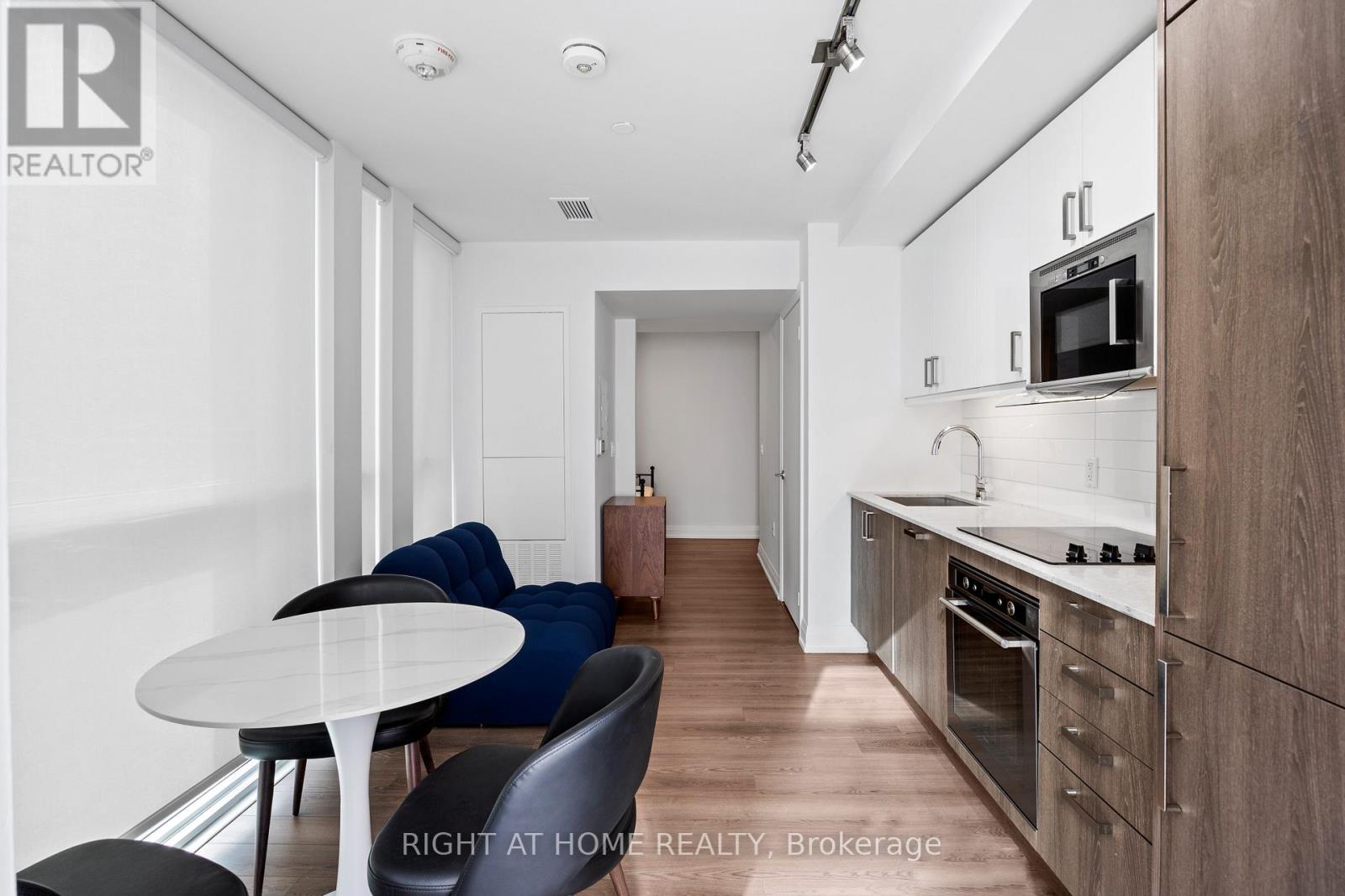 305 - 77 Mutual Street, Toronto (Church-Yonge Corridor), Ontario  M5B 0B9 - Photo 18 - C12911350